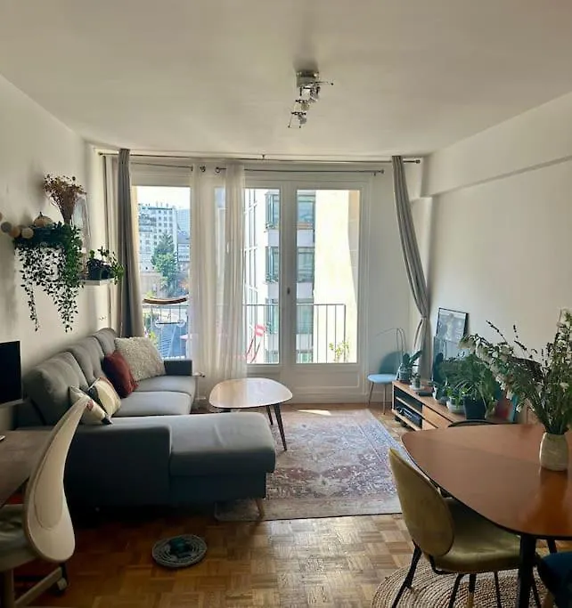 Lumineux Et Spacieux Paris